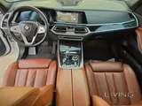 بي إم دبليو إكس7 40أي 2021